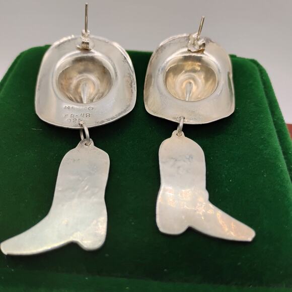 Cowboy Hat & Boots Earrings in Taxco Sterling Silver stamped TB-48 - Picture 2 of 6